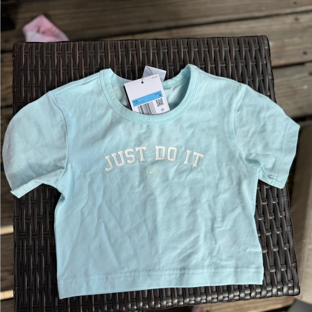 Nike Kids Light Blue T-Shirt girls